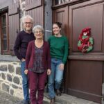 Une partie de la famille de Chantal, réunie dans un gîte à Perpezat (63) pour la semaine de Noël.