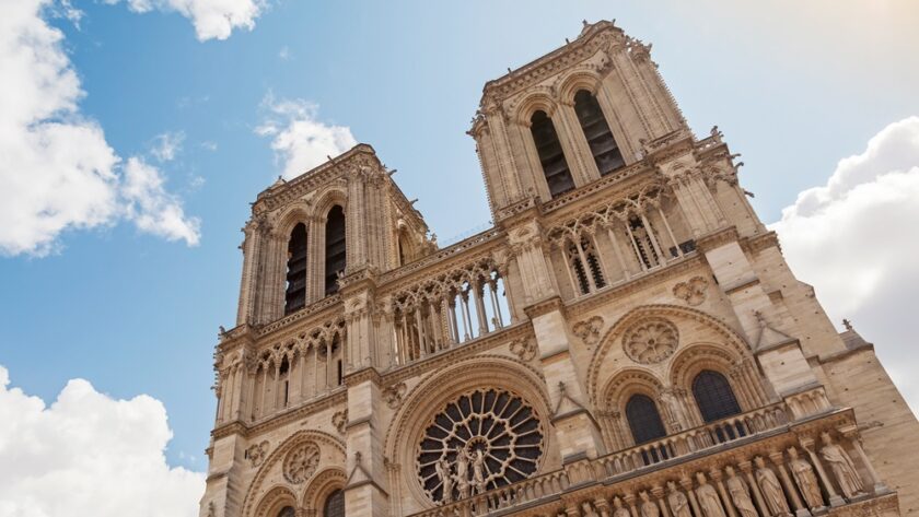 Tourisme : Notre-Dame de Paris risque-t-elle la saturation ?