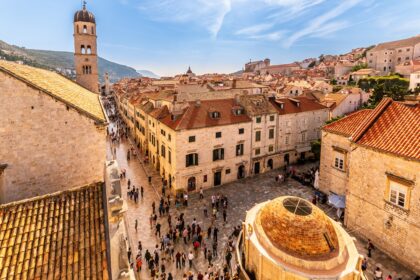 Surtourisme : Dubrovnik compte limiter les locations type Airbnb